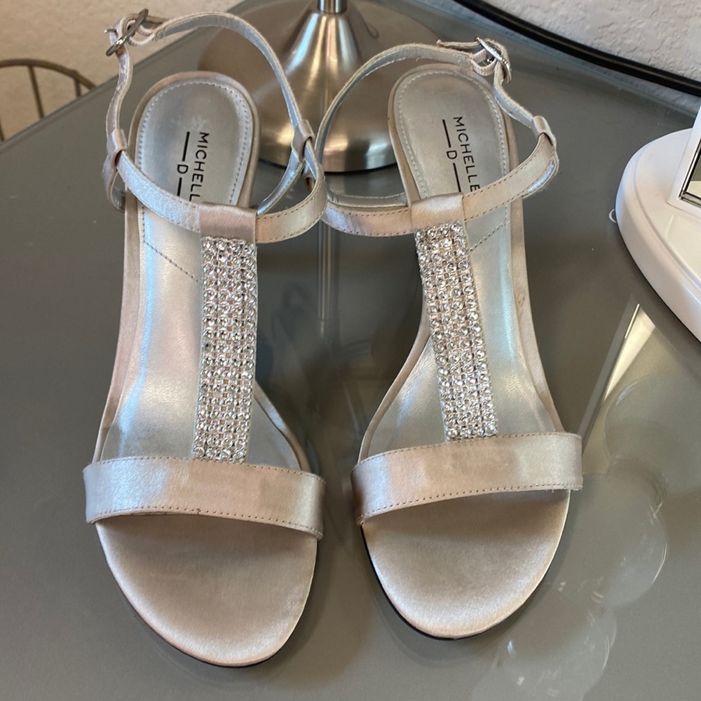 Michelle D Heels